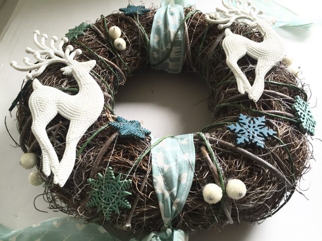 1632442068 324 DIY make an advent wreath Christmas wreath ideas - DIY: make an advent wreath, Christmas wreath ideas